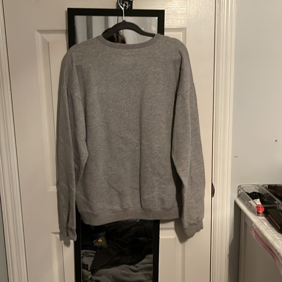 colour: gray, size: large, brand: hanes - Picture 2 of 2